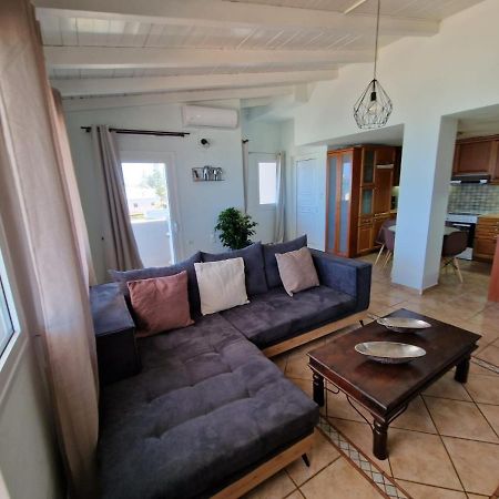 Astra Sea View Apartment, Sea Front Kokkini Hani Exterior foto