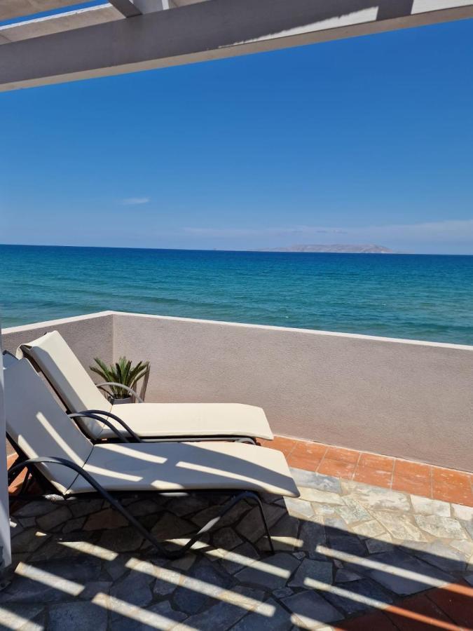 Astra Sea View Apartment, Sea Front Kokkini Hani Exterior foto